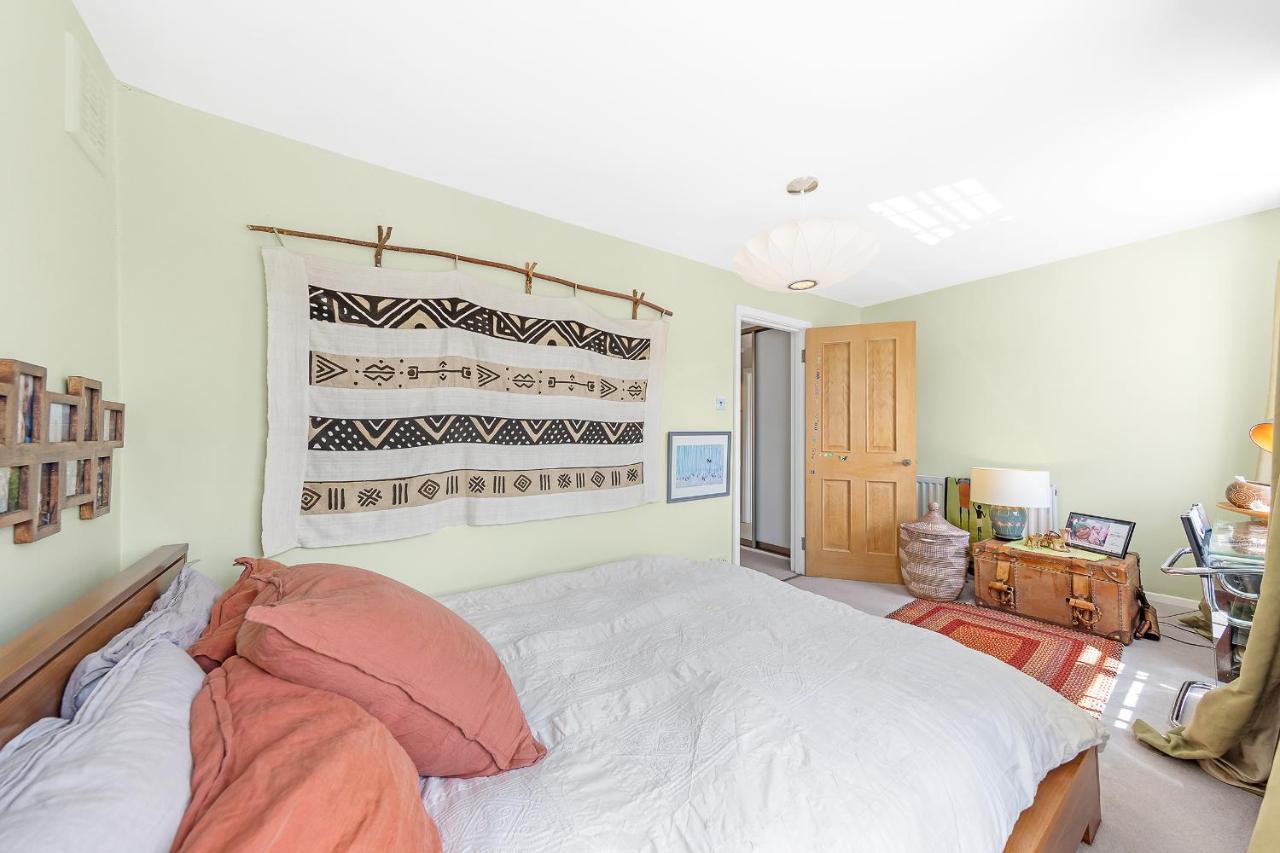 Veeve - Cosy In The Heart Of Angel Appartement Londen Buitenkant foto